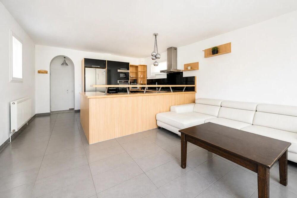 Vente Maison Maison de 4 pièces de 107 m² + une dépendance à Houilles Houilles
