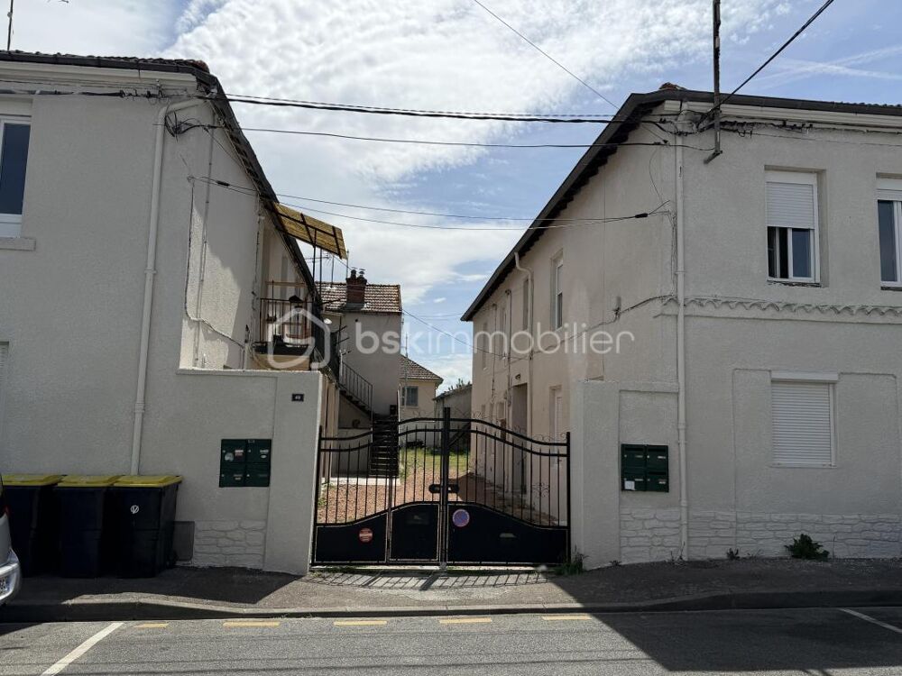 Vente Immeuble Roanne, immeuble de rapport 7 appartements - 6 garages - caves -Proche centre, entièrement rénové Roanne