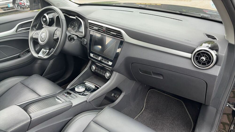 MG.ZS 143 44.5 kWh Luxury - Automatique Entretien constructeur 2021 occasion 92160 Antony