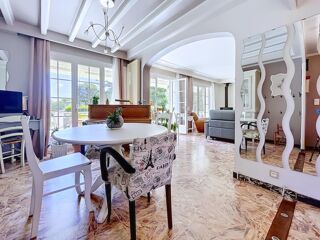  Maison � vendre 7 pi�ces 209 m�