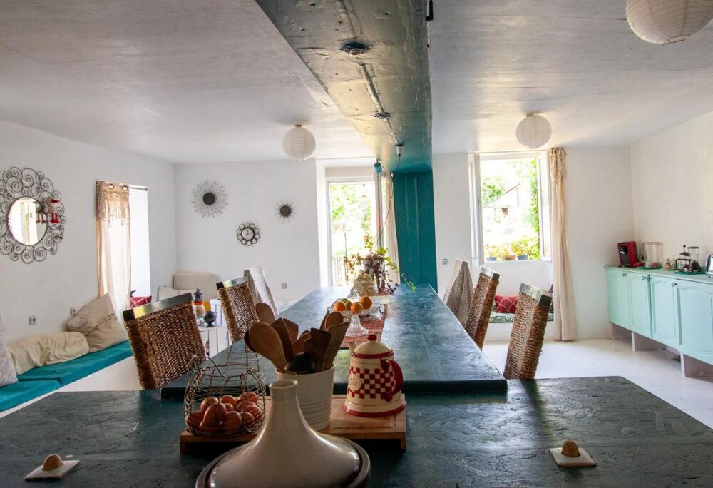 Vente Maison Grande maison de ville avec jardin clos et fort potentiel locatif au cœur de La Souterraine La souterraine
