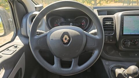 Trafic Combi 1.6 dCi 125 Life 2018 occasion 31370 Montastruc Saves