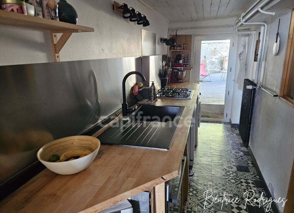 Nouveau à COTTANCE (42)