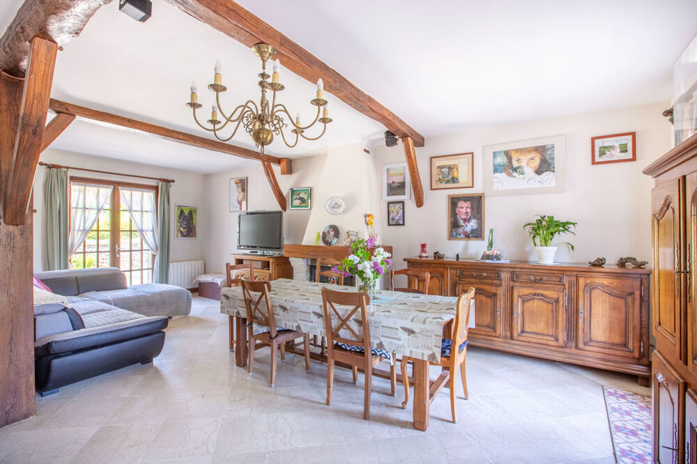 Maison de Maçon 122 m2 + Grand Sous sol ;sur un Terrain de 1,6 Hectare ? Les Andelys