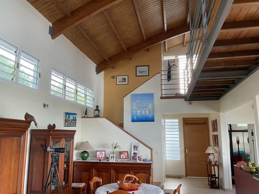 � vendre  Villa Petit-Bourg (97170)