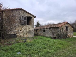  Remise / Grange  vendre 1 pice 40 m