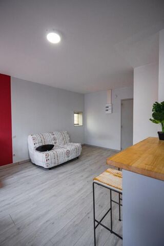  Appartement � louer 1 pi�ce 24 m�