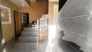  Villa à vendre 6 pièces 160 m²