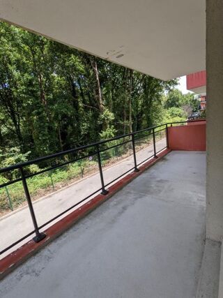  Appartement à louer 2 pièces 44 m²