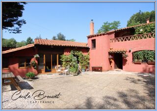  Maison à vendre 10 pièces 274 m²
