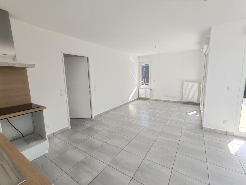 Location Appartement T3 avec balcon et  à ST PIERRE EN FAUCIGNY Saint pierre en faucigny