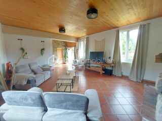  Propri�t�/ch�teau � vendre 7 pi�ces 217 m�