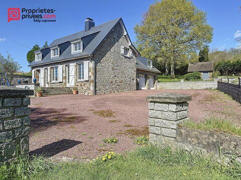   Splendide proprit de 197m et 4.9 hectare de terrain - 330 000 Maison - 5 pice(s) - 197 m