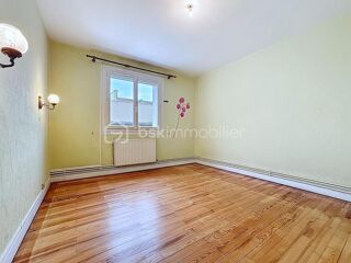  Appartement  vendre 4 pices 82 m