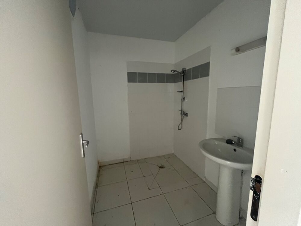 Location Appartement Appartement à louer 3 pièces SAINT LAURENT DU MARONI (973) Saint laurent du maroni