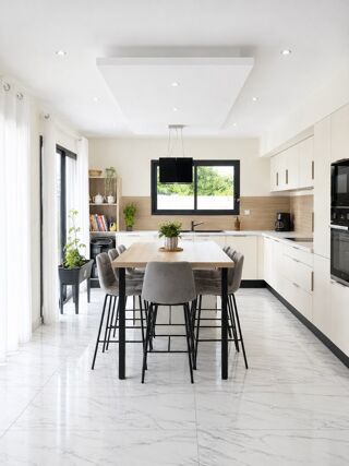  Maison à vendre 7 pièces 148 m²