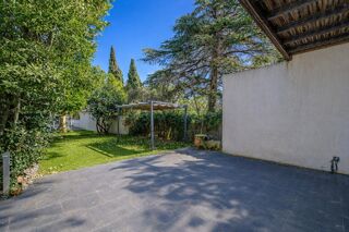  Maison � vendre 6 pi�ces 350 m�