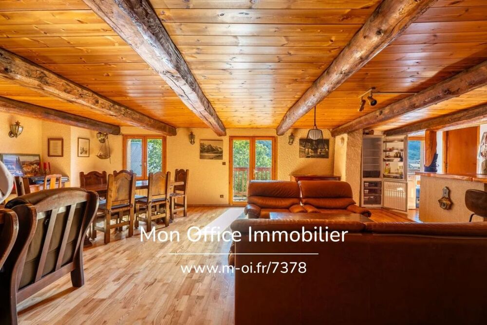 à vendre  Maison Val-des-Prés (05100)