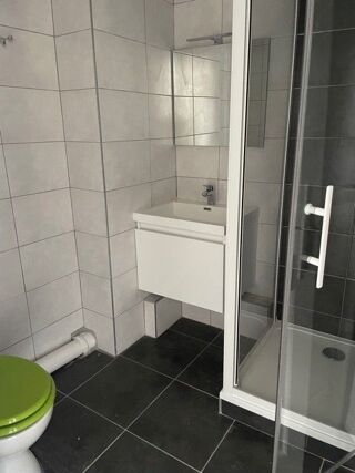  Appartement à louer 1 pièce 35 m²