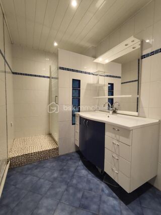  Appartement  vendre 3 pices 73 m