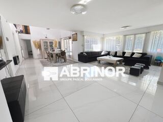  Maison � vendre 6 pi�ces 196 m�