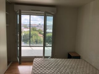  Appartement à louer 1 pièce 33 m²