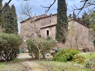  Maison à vendre 11 pièces 265 m²