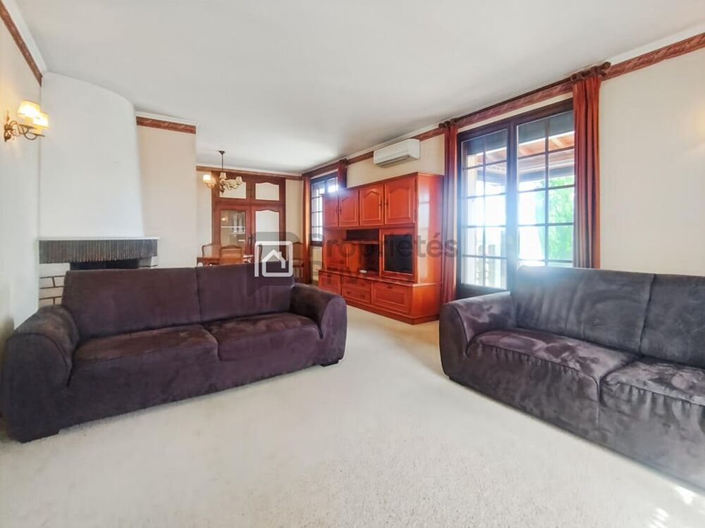 SAUBENS Maison familiale de 145 m² sur une parcelle de 1 658 m² avec dépendances