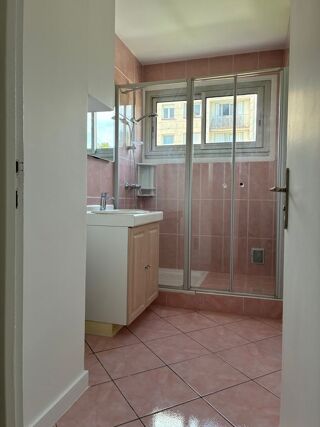  Appartement à louer 3 pièces 62 m²