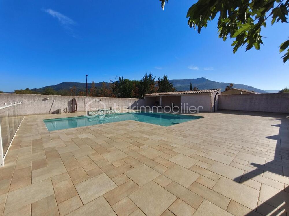 à vendre  Propriété/château La Tour-sur-Orb (34260)