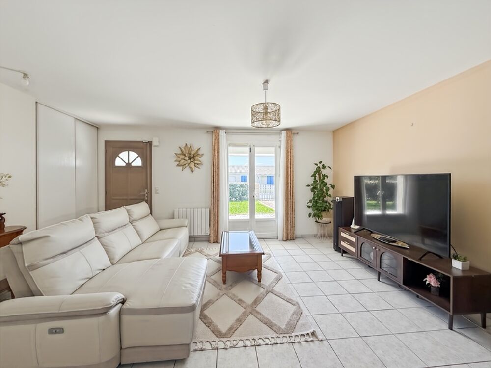 Maison 5 pièces de plain-pied - 94 m² - 4 chambres - Jardin et garage attenant - Bergerac rive droite