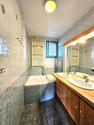  Appartement � vendre 3 pi�ces 63 m�