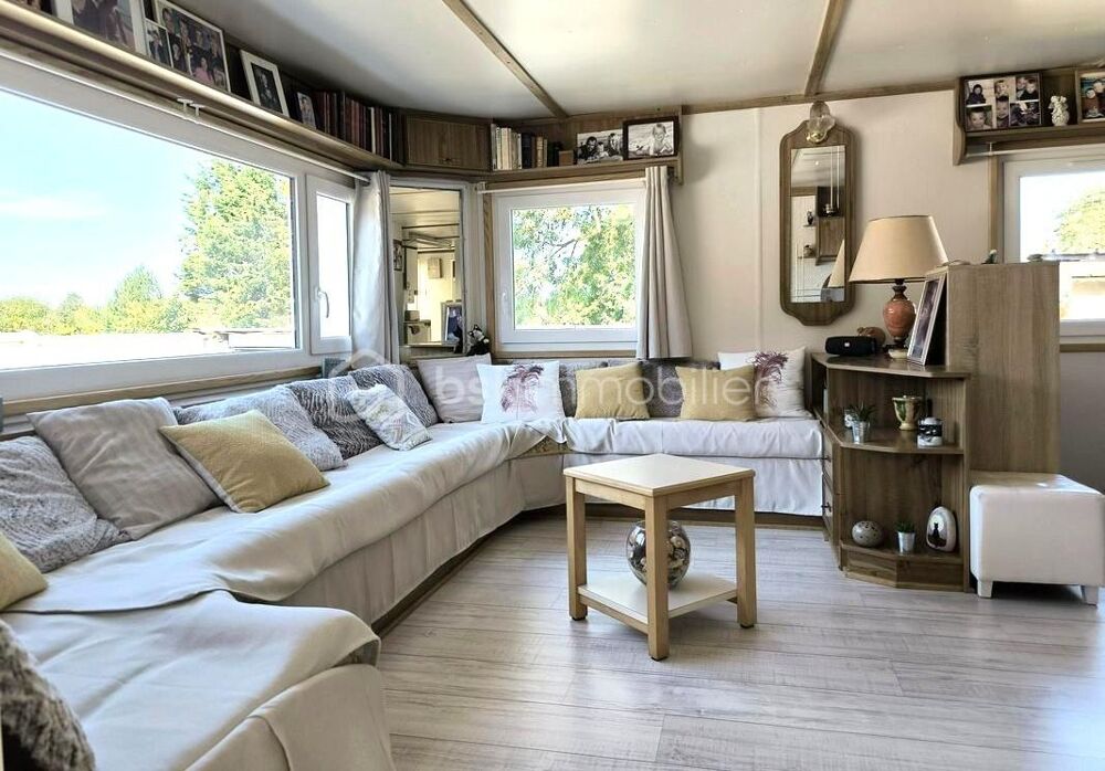 Maison lumineuse  4 pièces  84 m² environ.  Aure-sur-Mer