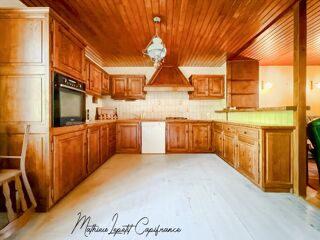  Maison � vendre 8 pi�ces 264 m�