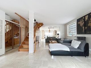  Villa � vendre 8 pi�ces 160 m�