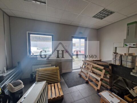   A VENDRE 280 M²  ENTREPOT ET BUREAUX A STAINS 
