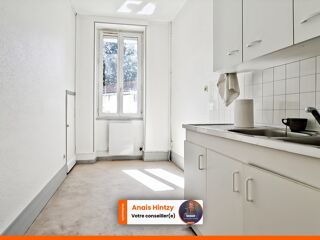  Immeuble à vendre 14 pièces 314 m²