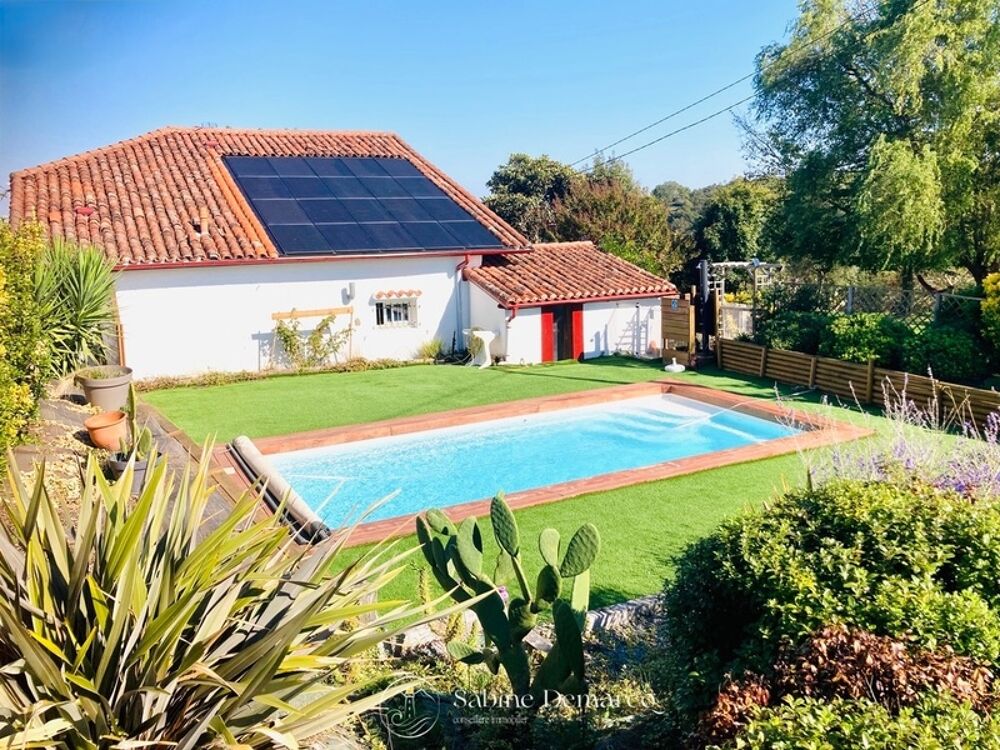 Maison DE CARACTERE Rénovée avec piscine chauffée - LA BASTIDE CLAIRENCE (64)