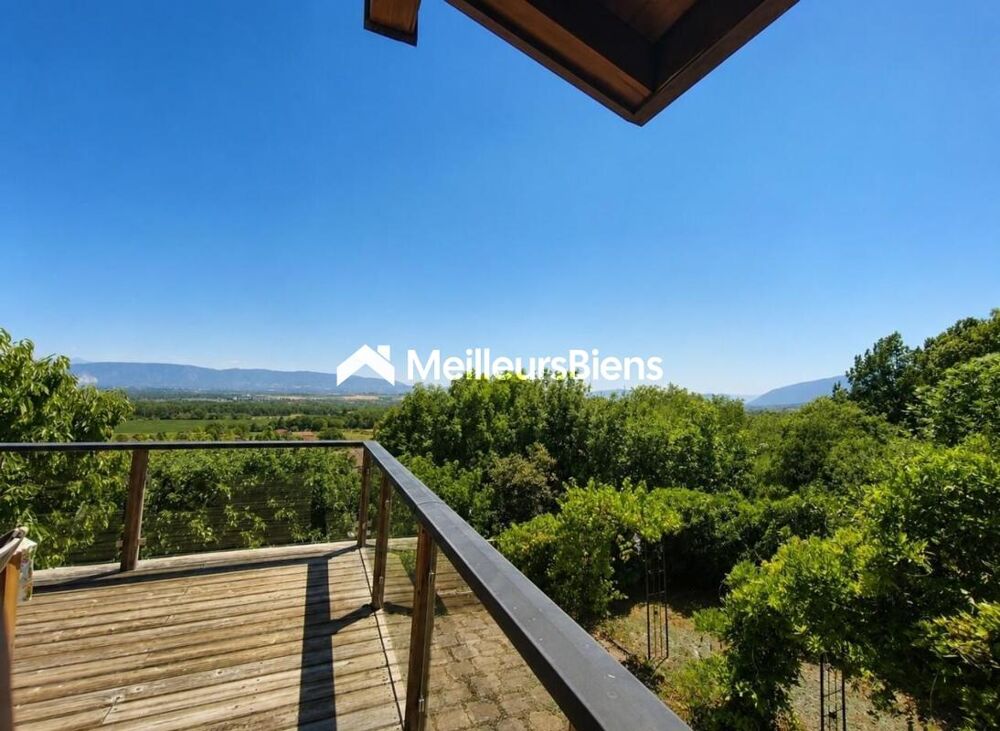 Superbe maison de 202 m² à Crozet 5 chambres, terrain de 1400 m²