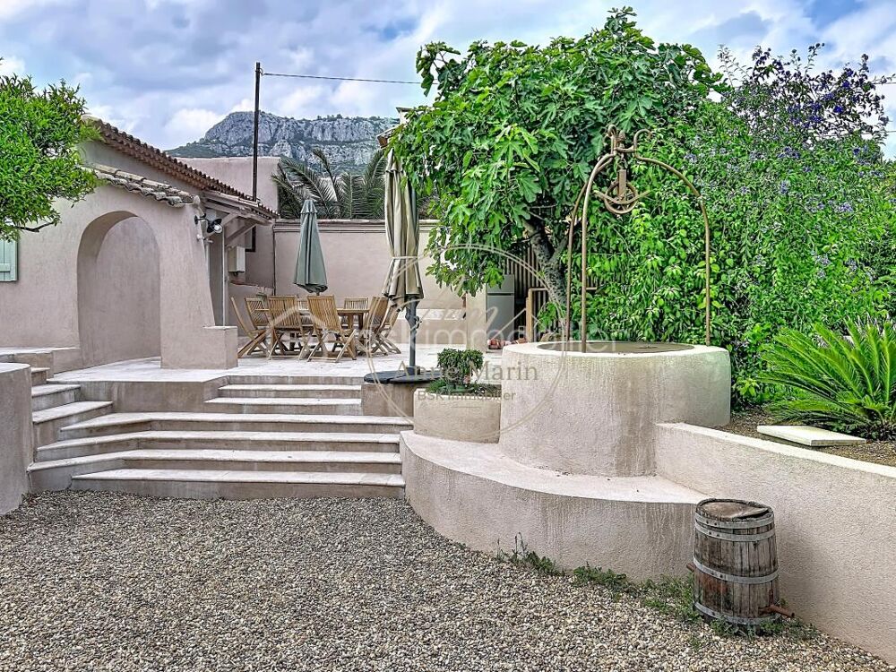 ? Maison de charme familiale rénovée avec piscine et cuisine d'été  Toulon Quatre Chemins ?