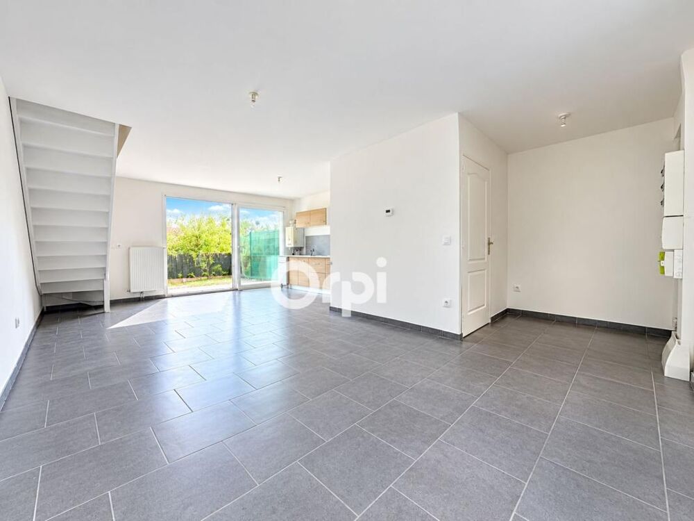 Maison semi-individuelle moderne (2017)  2 chambres, jardin & parking  Quartier calme en impasse