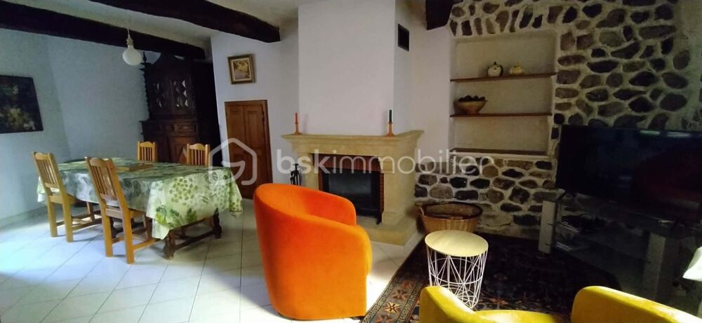 Maison de 100m² - 3 chambres - accès véhicule, cave 35m² - Coeur de THOARD