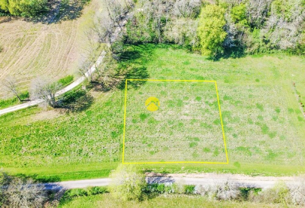 Vente Terrain Terrain à batir de 2279m2 Saint georges de montclard