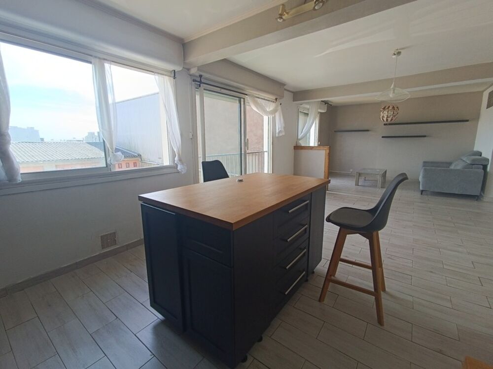 Appartement T4 avec garage, parking privé et visite virtuelle  Brest centre / Recouvrance