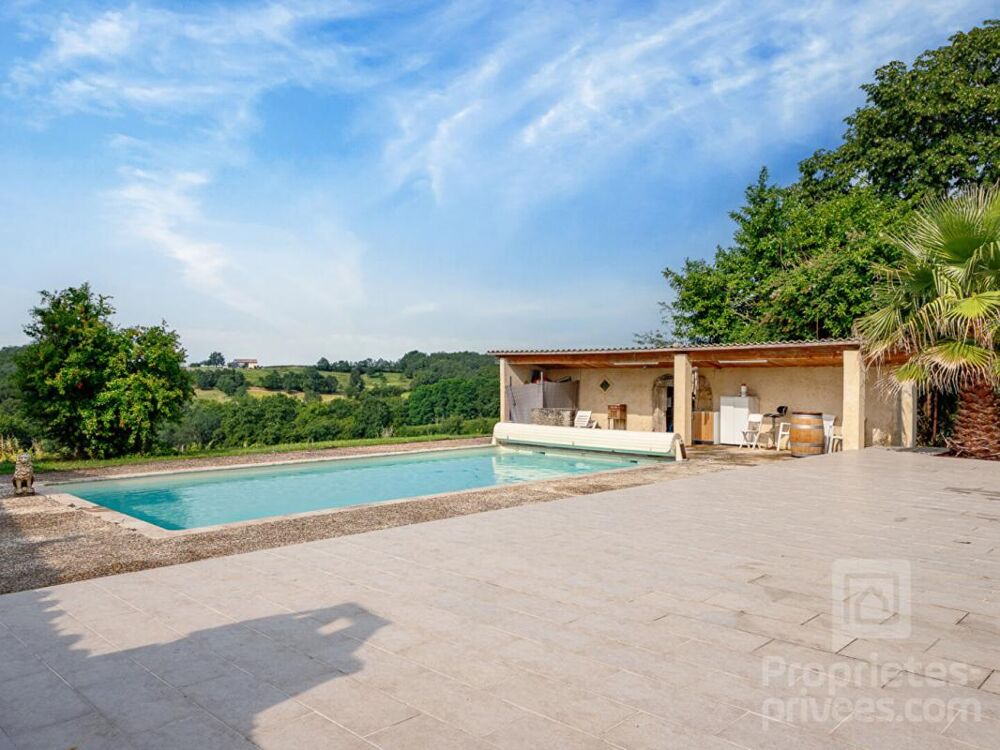  vendre  Proprit/chteau Fosss-et-Baleyssac (33190)