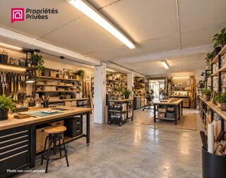  Remise / Grange à vendre 7 pièces 600 m²