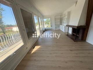  Maison � vendre 8 pi�ces 200 m�