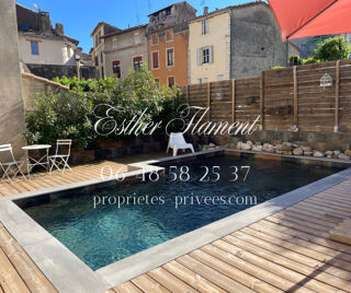  Maison à vendre 10 pièces 397 m²