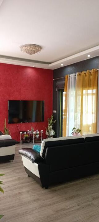  Maison � vendre 4 pi�ces 150 m�