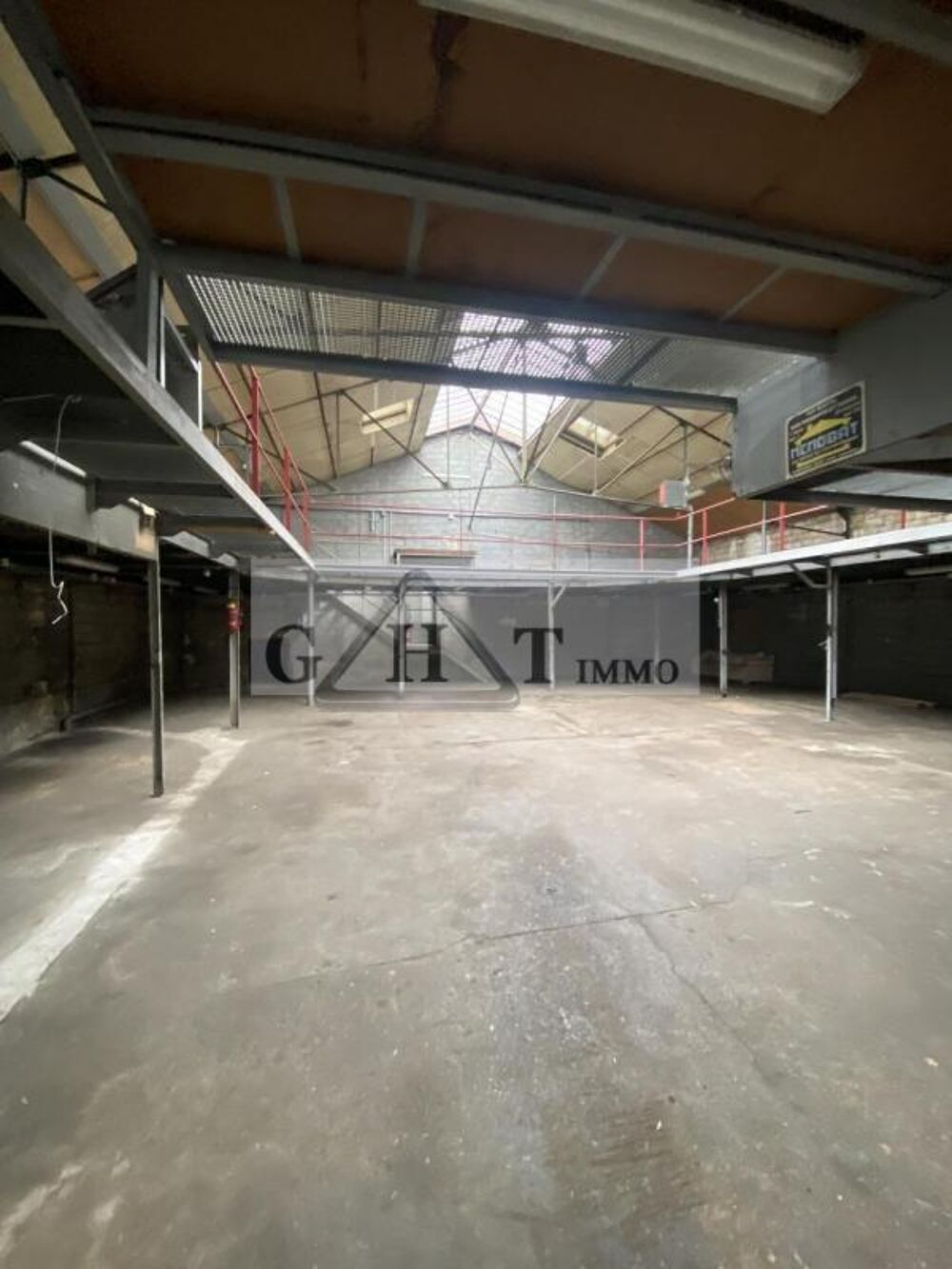   315m² ENTREPOT+ BUREAUX A LOUER BAGNOLET 